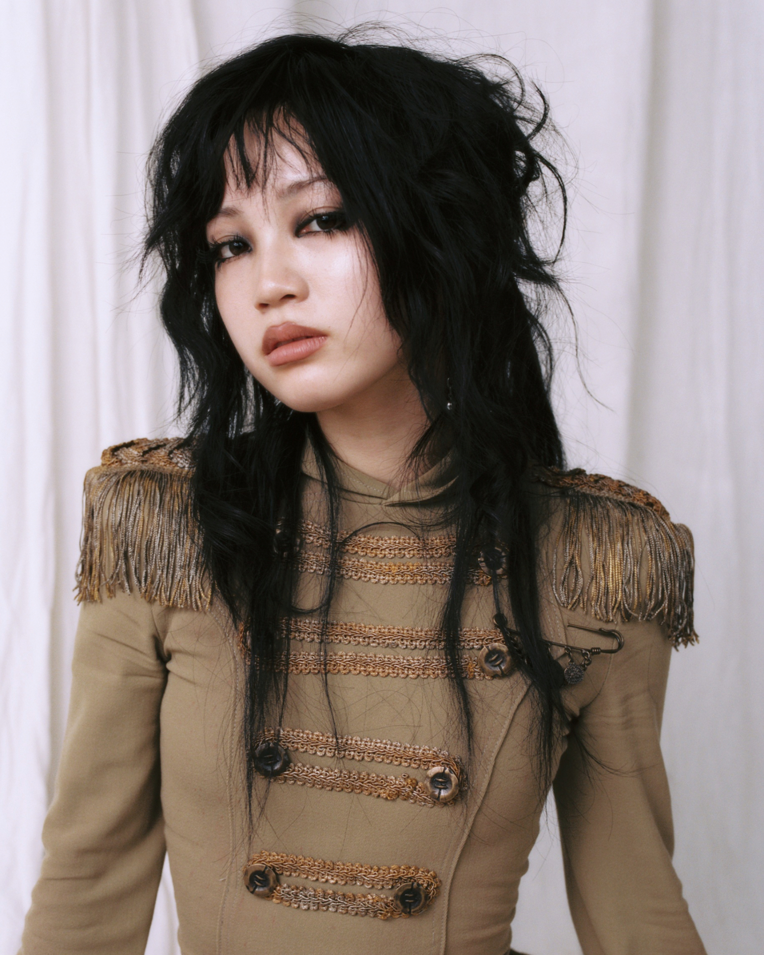 Mio · backstage
