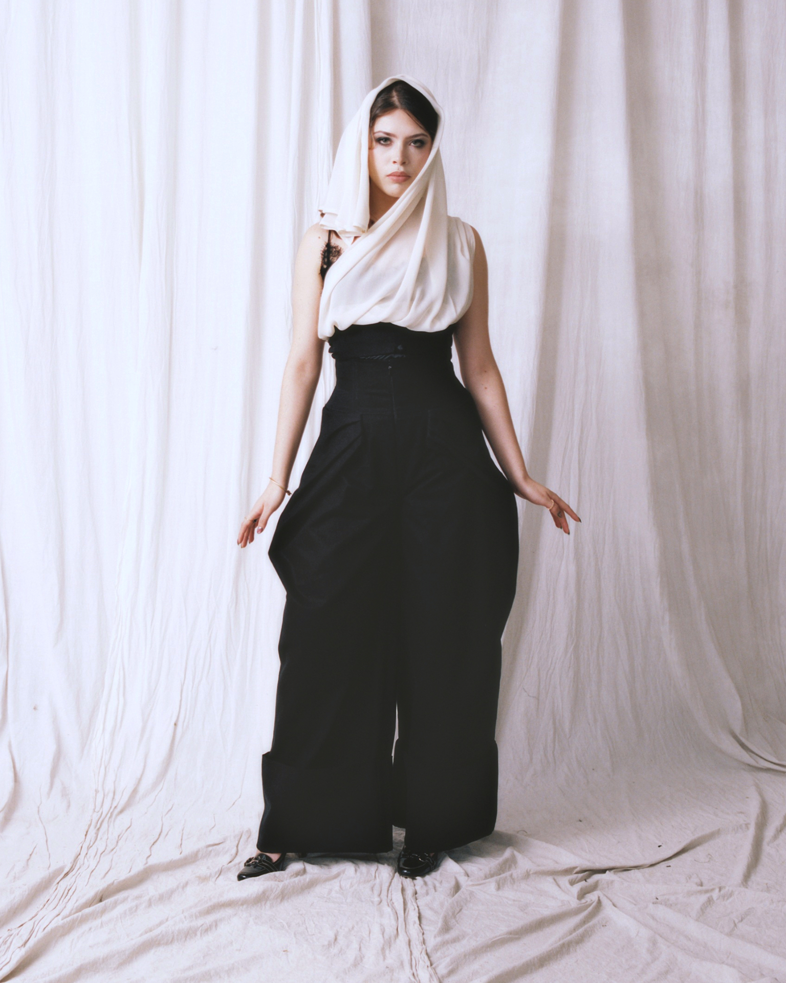 Monáe Simpson — Insurgent Veiled full front view